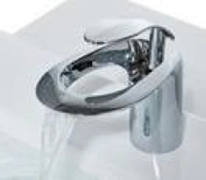 Basin faucet