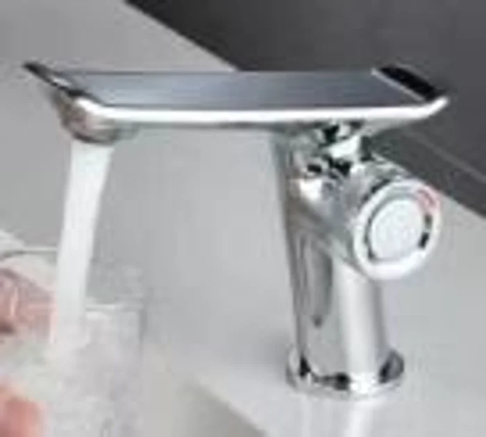 Basin faucet