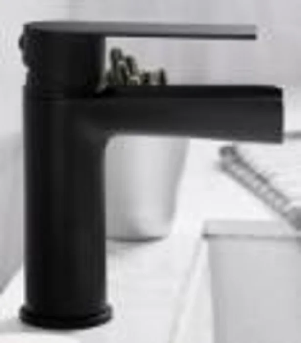 Basin faucet