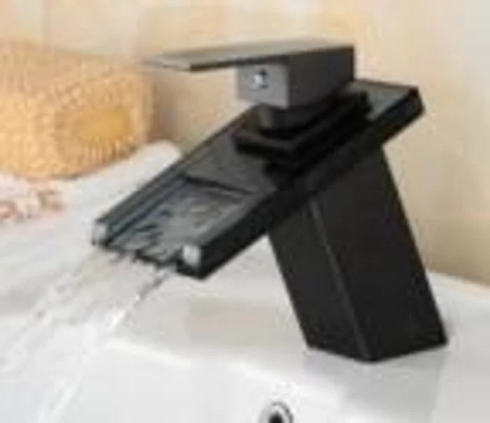 Basin faucet