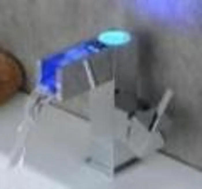 Basin faucet