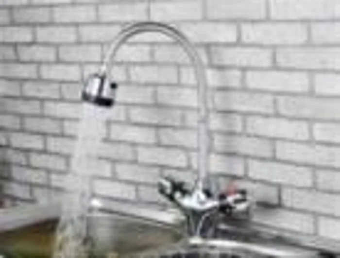 Kitchen faucet